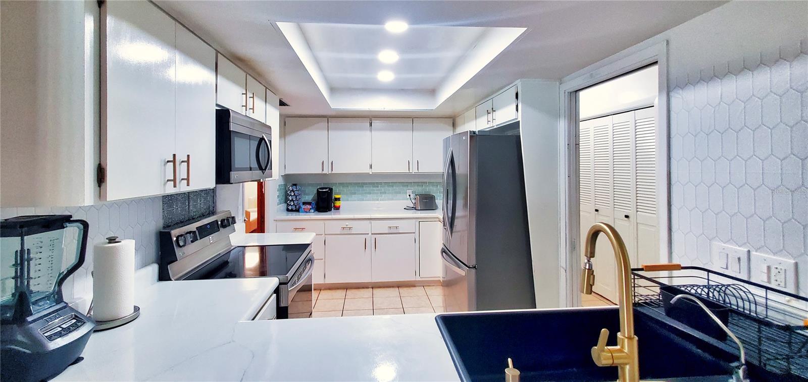 CYPRESS GROVE - Residential