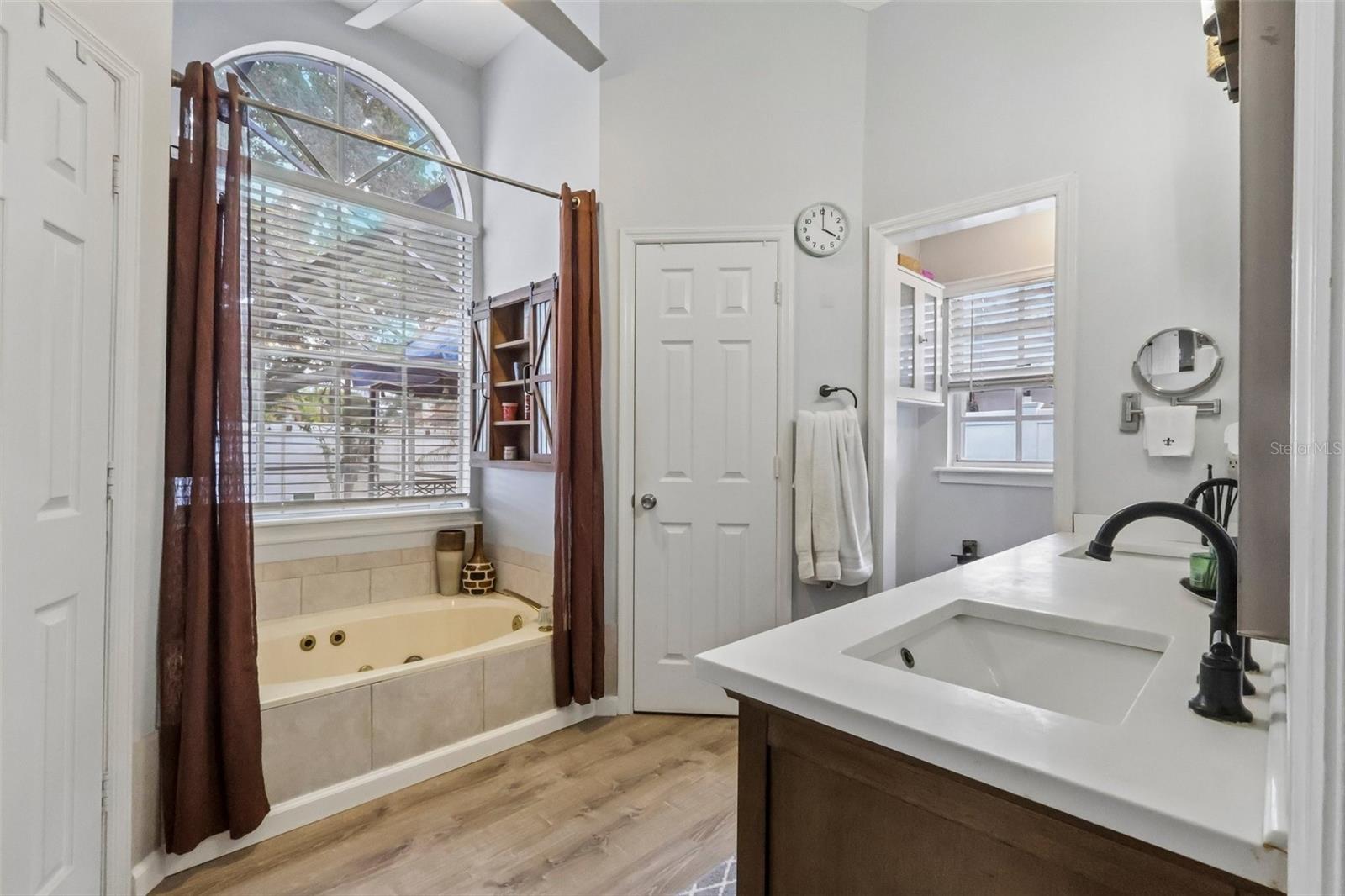 ALAFAYA WOODS PH 22 - Residential