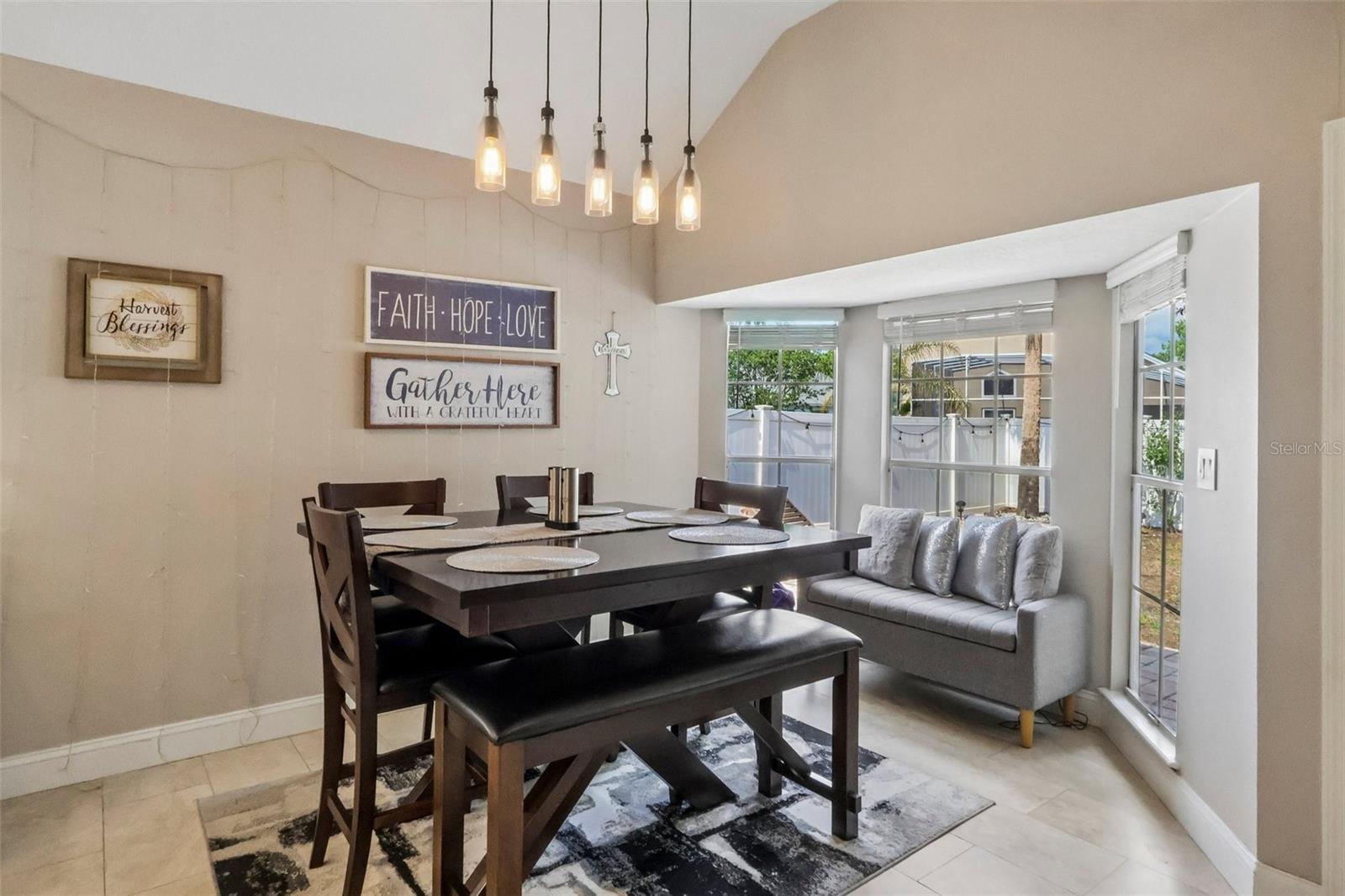 ALAFAYA WOODS PH 22 - Residential