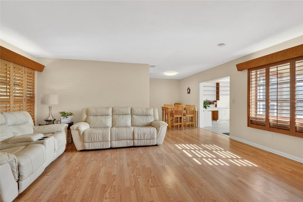 Photo of 1610 Valencia Drive W, Largo, FL 33778 (MLS # TB8501038)