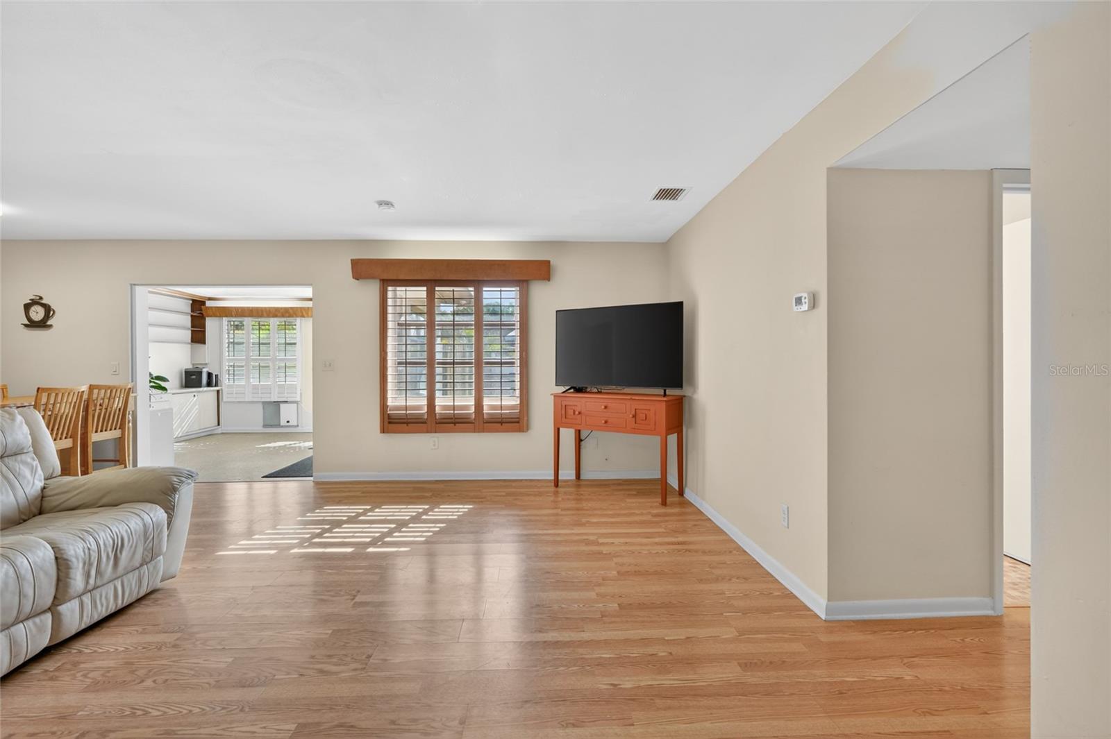 VALENCIA PARK - Residential