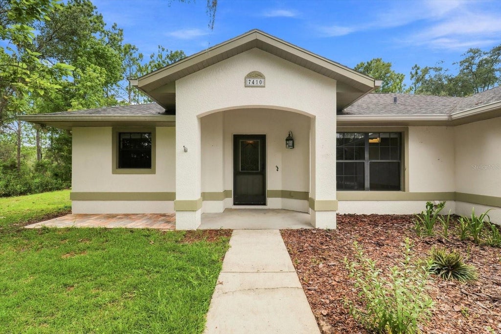 Photo of 7410 W Newcastle Court, Dunnellon, FL 34433 (MLS # OM732641)