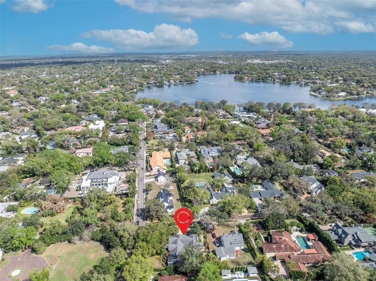 ROBERT DHU MACDONALD PARK - Residential