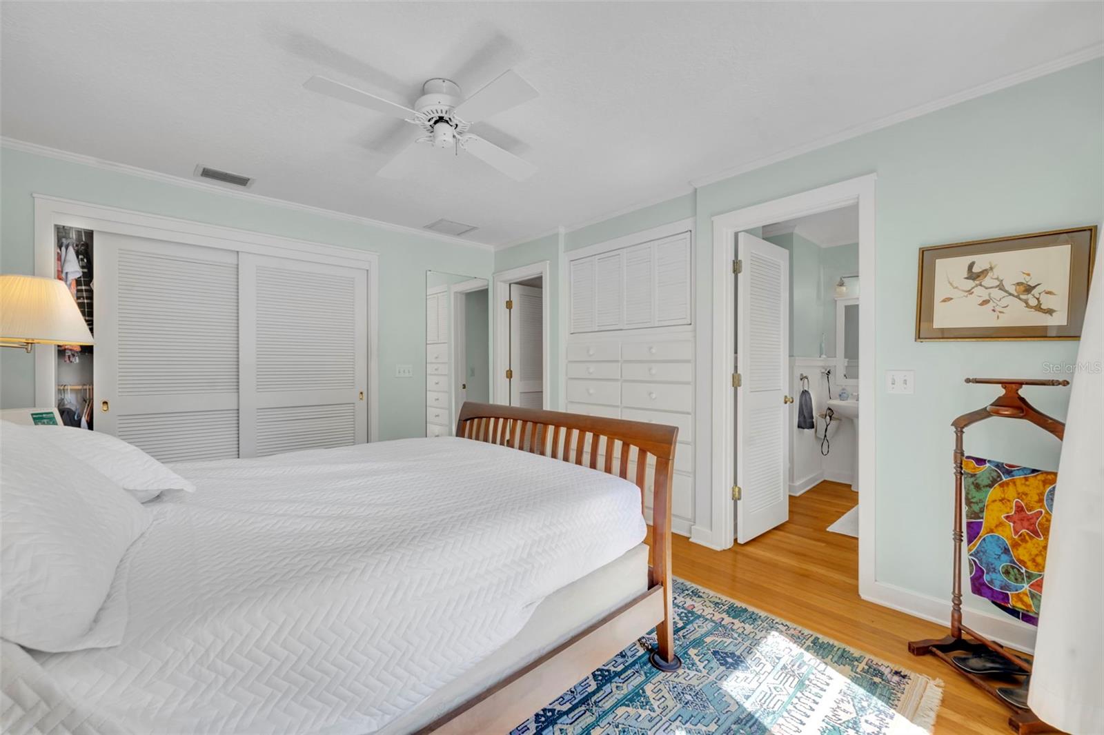 ROBERT DHU MACDONALD PARK - Residential