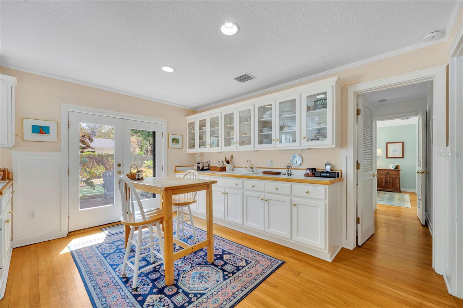 ROBERT DHU MACDONALD PARK - Residential