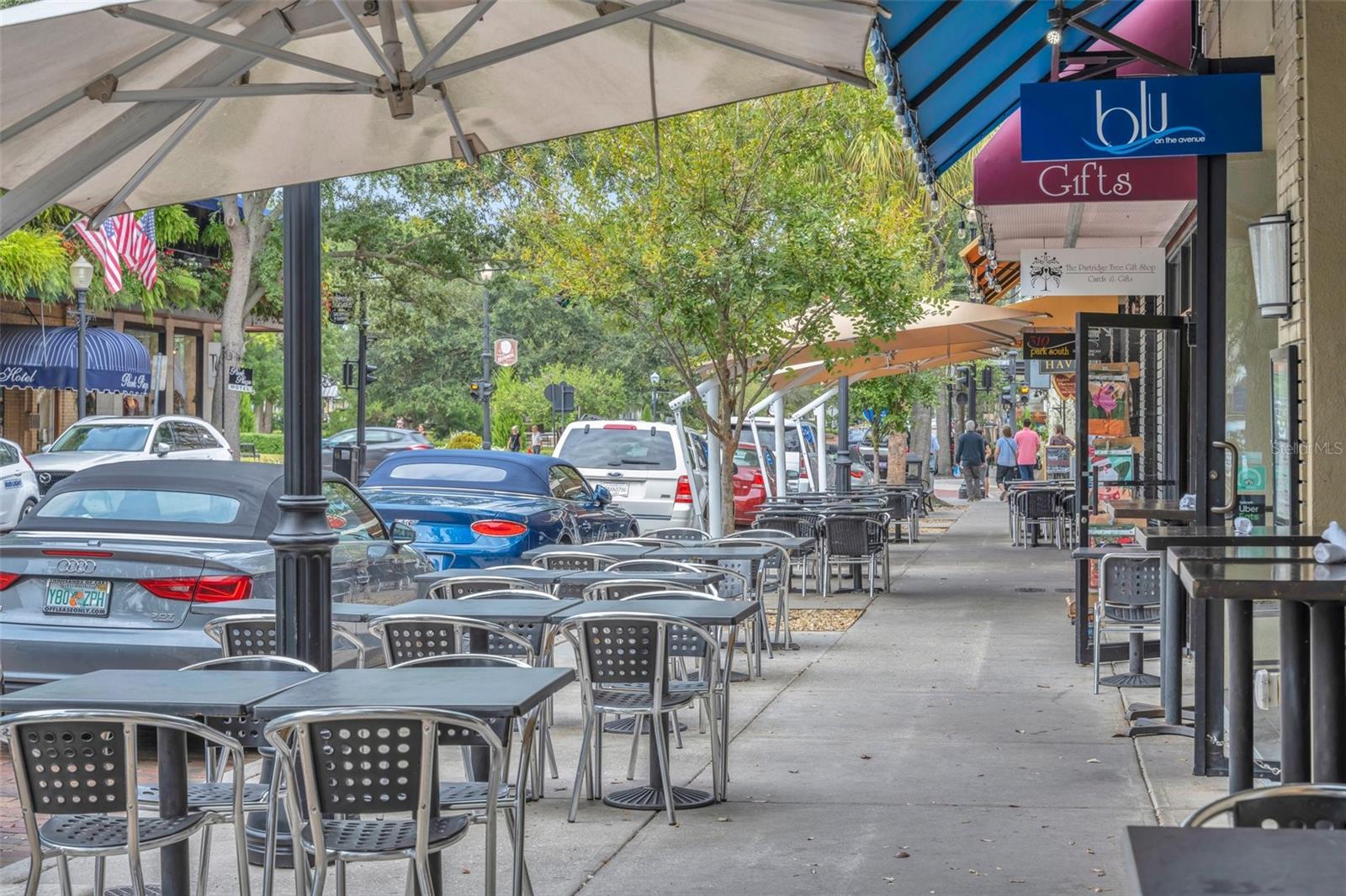 ROBERT DHU MACDONALD PARK - Residential