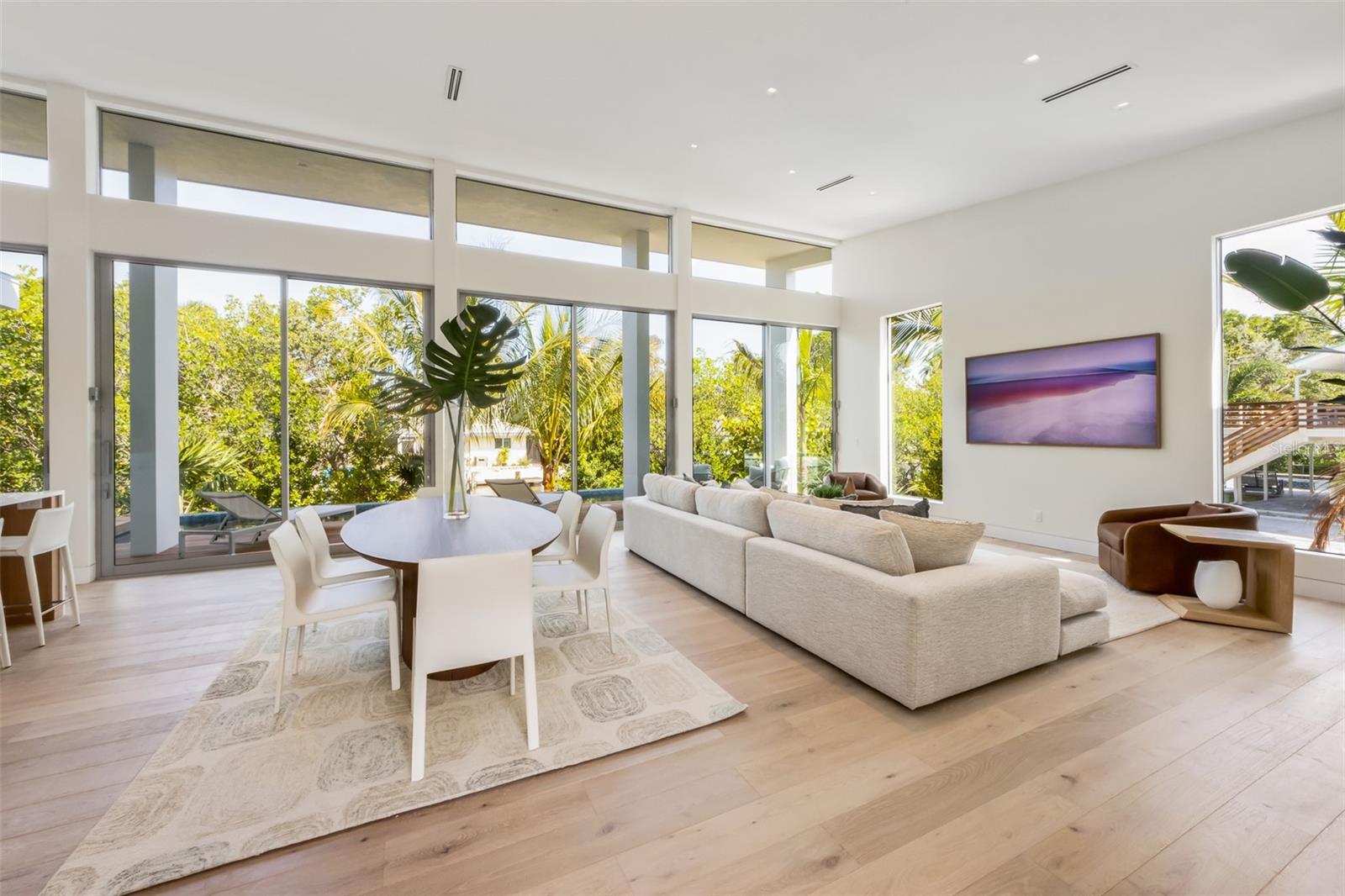 SLEEPY LAGOON PARK - Residential