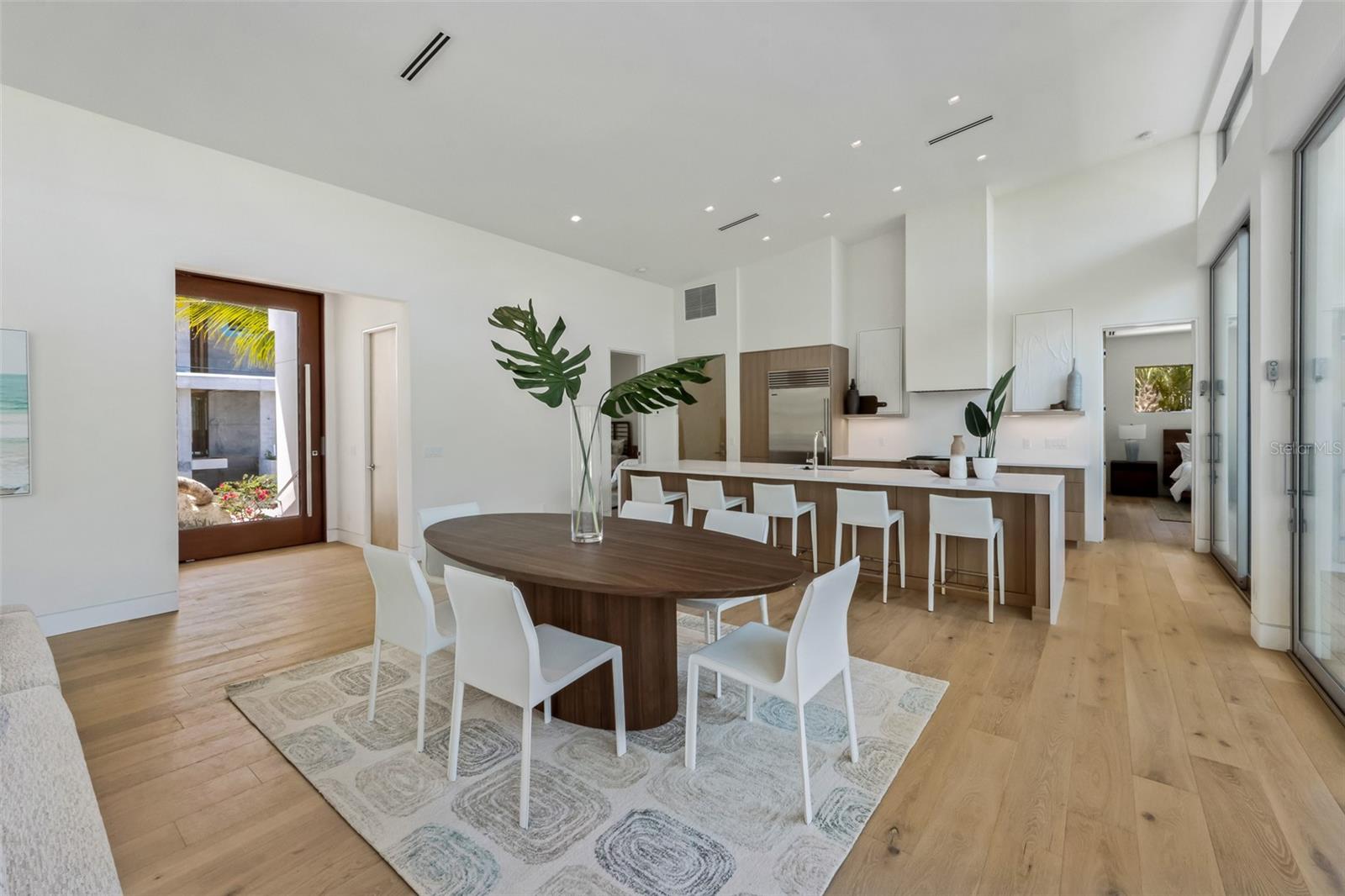 SLEEPY LAGOON PARK - Residential