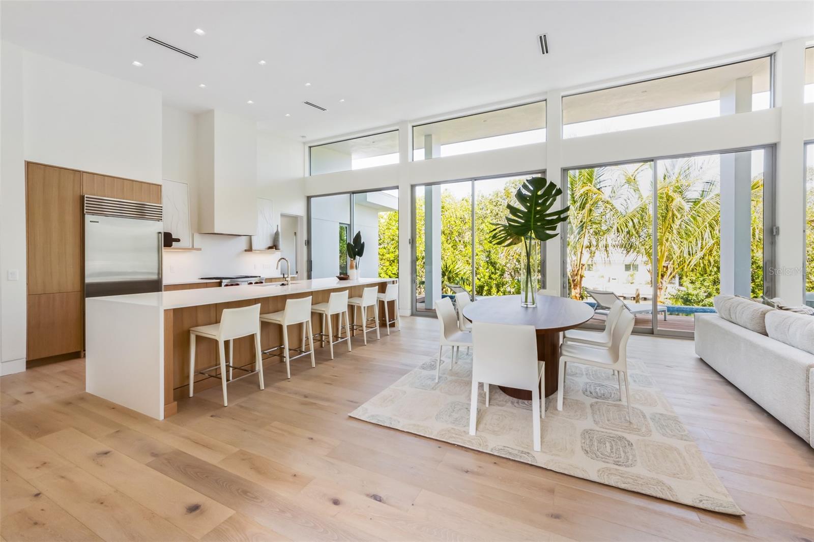 SLEEPY LAGOON PARK - Residential