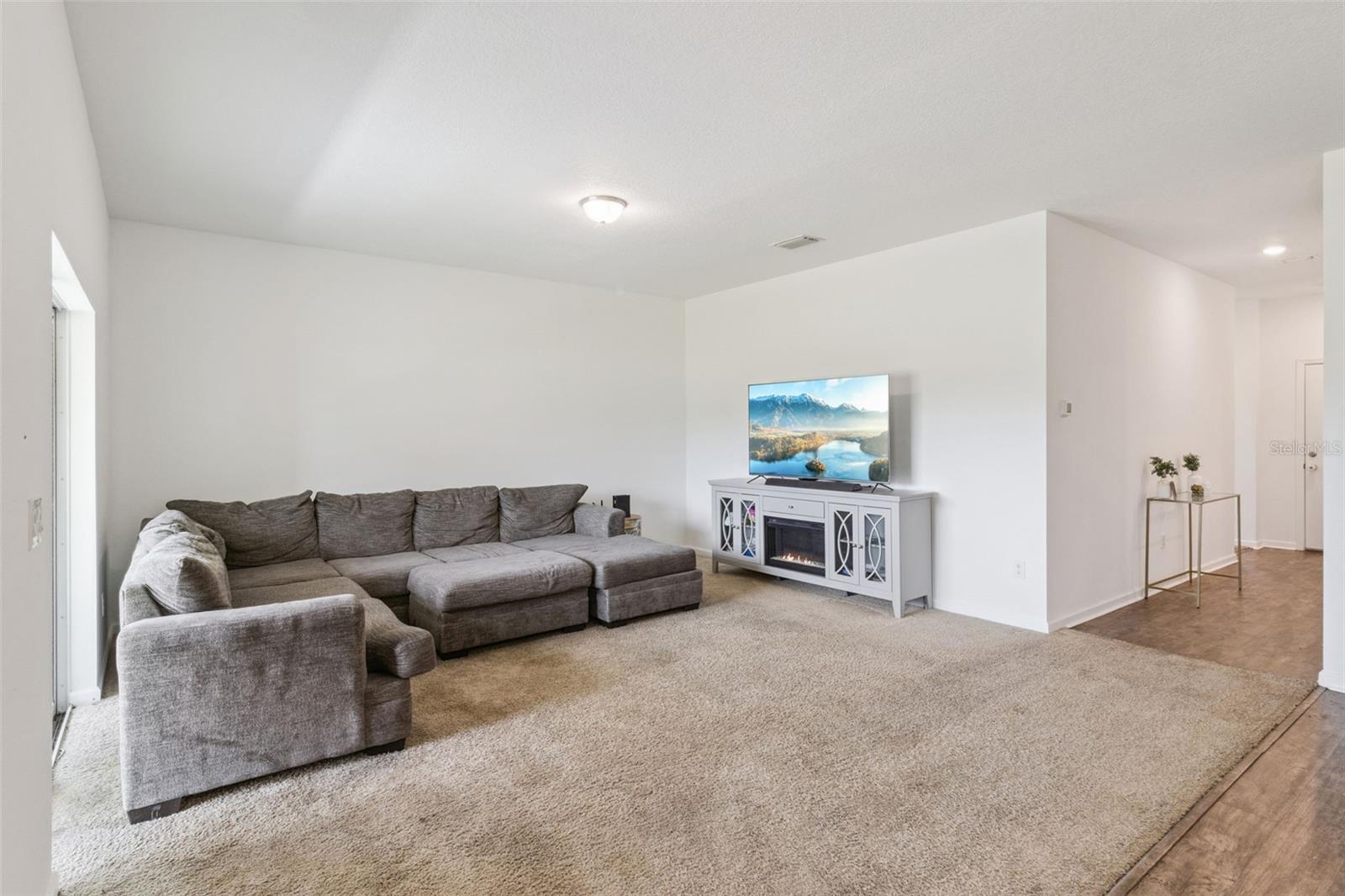 IMPERIAL OAKS PHASE 1 - Residential