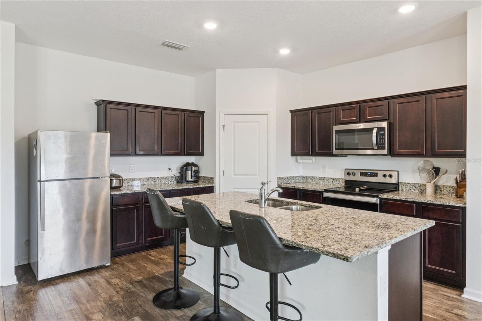 IMPERIAL OAKS PHASE 1 - Residential