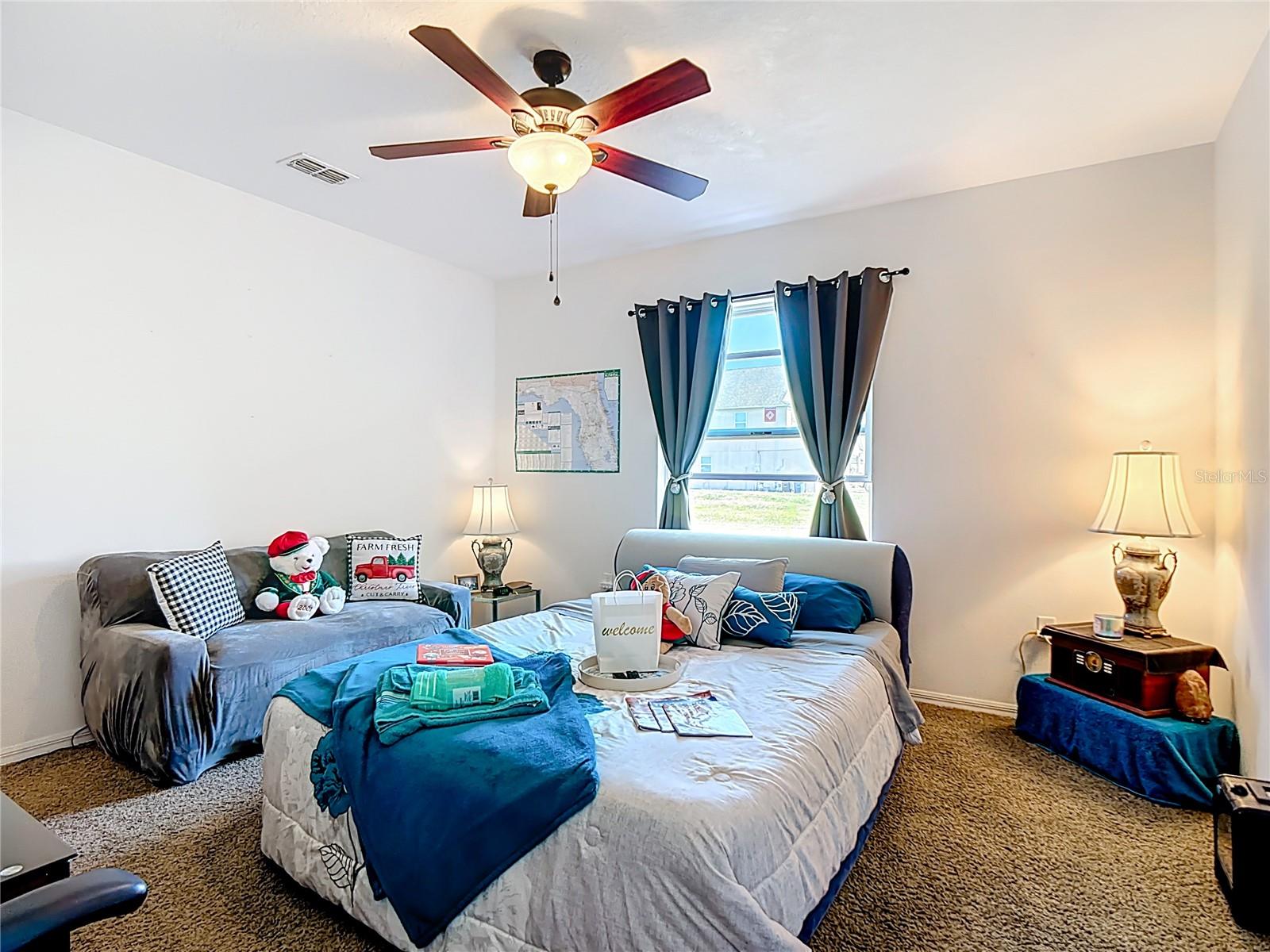 RIDGE ACRES PH 02 - Residential