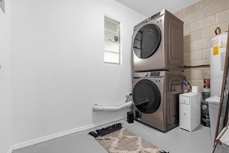 MALIBU GROVES THIRD ADD - Residential