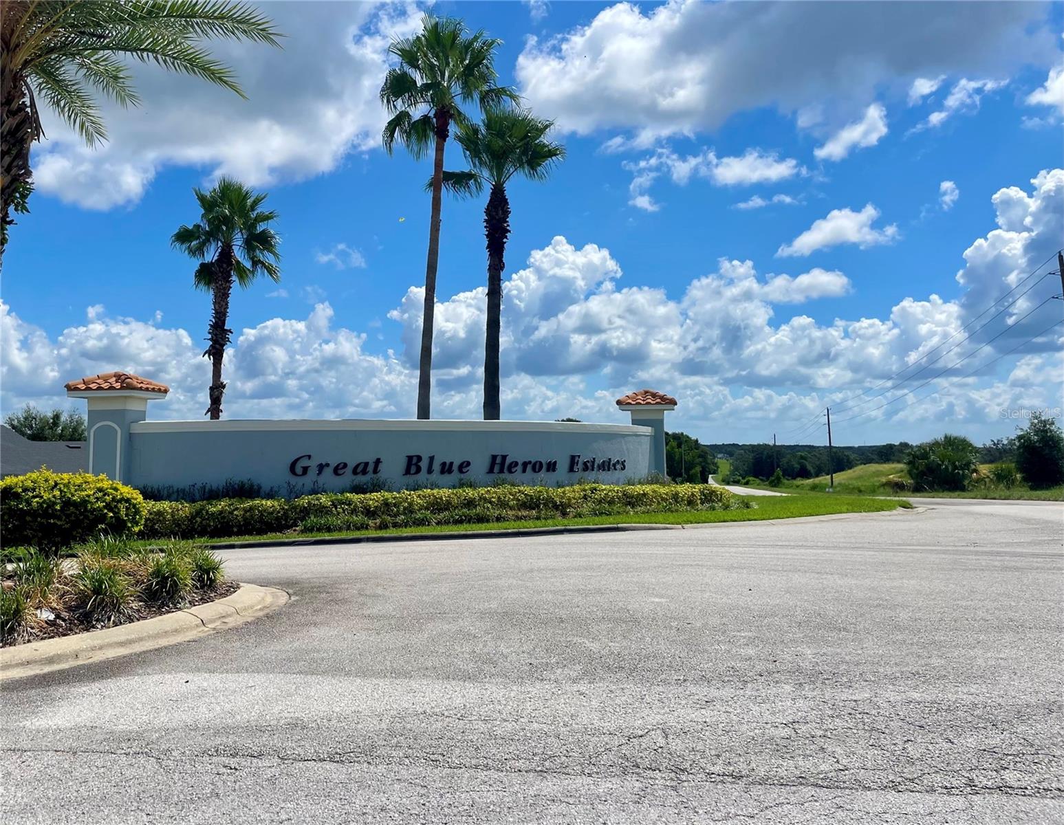 GREAT BLUE HERON ESTATES - Land