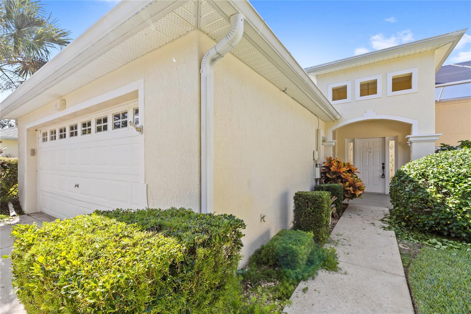 Casas a venda 2 - Jen Dantas 461 GLEN ARBOR LANE