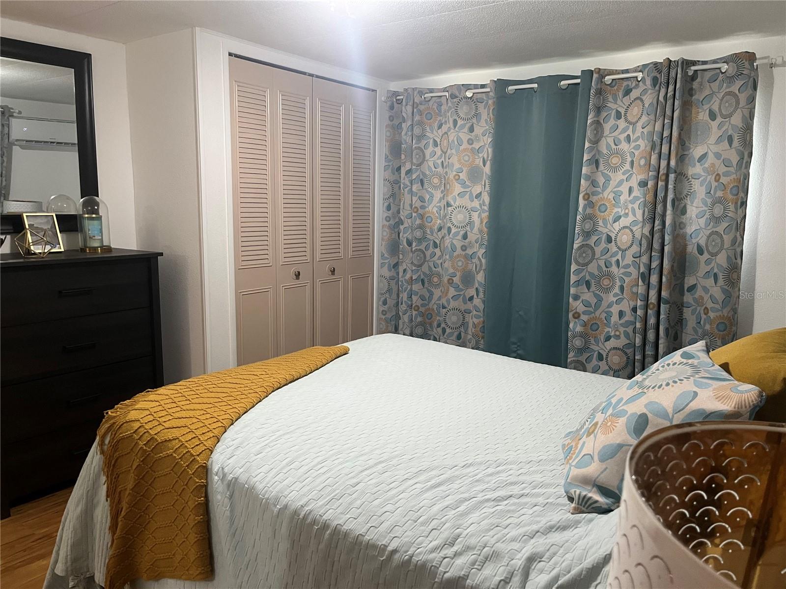 BRADENTON TROPICAL PALMS CO-OPOR1539/729 - Residential