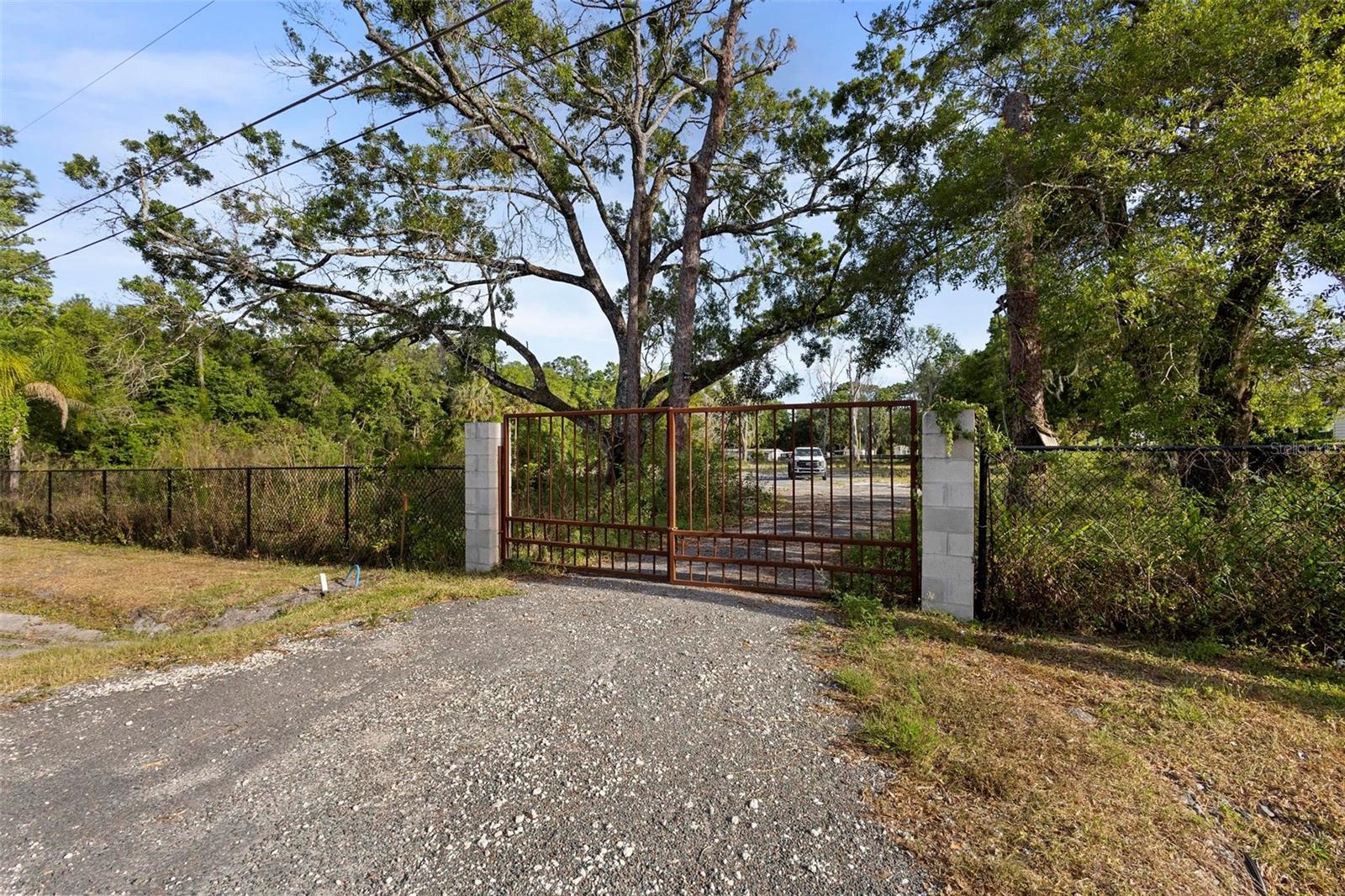 Prime Location – 1.47 Acres of Fully Fenced, Build-Ready Land in East Orange County! Don’t miss this exceptional opportunity to own 1.47 acres of vacant land, fully fenced, cleared, and ready for development. Located in a fast-growing area of East Orange County, this property already has an electrical connection on-site—saving you time and money as you bring your vision to life. Whether you're looking to build a custom home, develop, or invest, the groundwork has been laid. Enjoy convenient access to SR-50 (Colonial Drive) and SR-419 (Chuluota Road), with nearby shopping and dining at Waterford Lakes Town Center, and top institutions like the University of Central Florida (UCF). You're also just about 30 minutes from Downtown Orlando, Orlando International Airport (MCO), Lake Nona Medical City, Kennedy Space Center, Titusville, and Cocoa Beach. This is a rare chance to secure build-ready land in a high-demand location—act now before it’s gone!