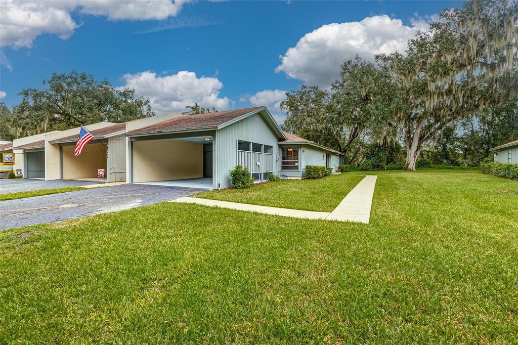 Photo of 6616 Sweetbriar Lane, Lakeland, FL 33813 (MLS # L4965678)