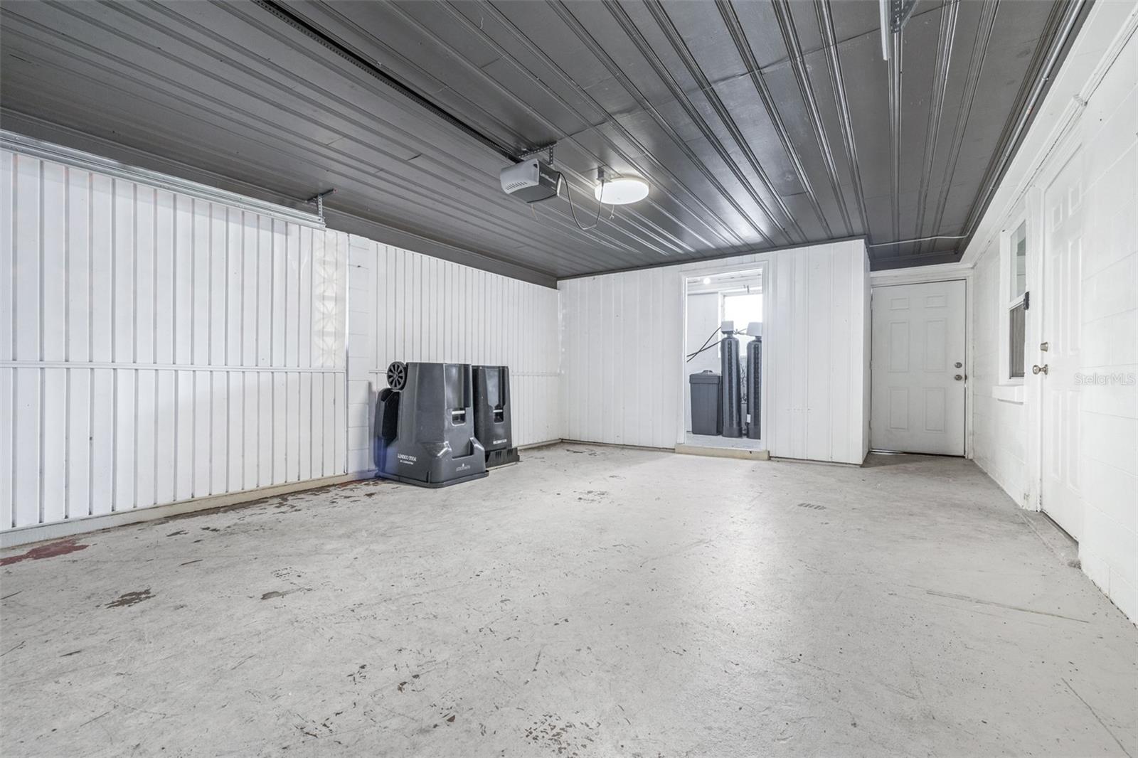 INDIAN LAKE ESTATES - Residential