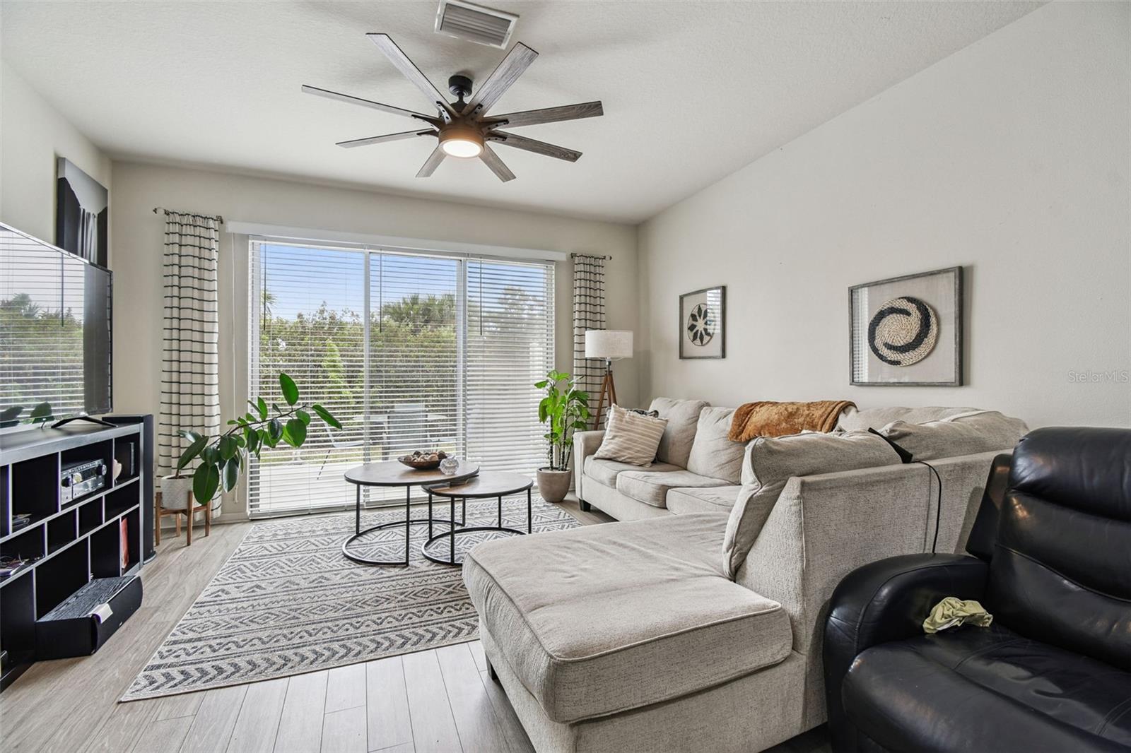 MAGNOLIA PARK NORTHEAST RESIDE - Residential