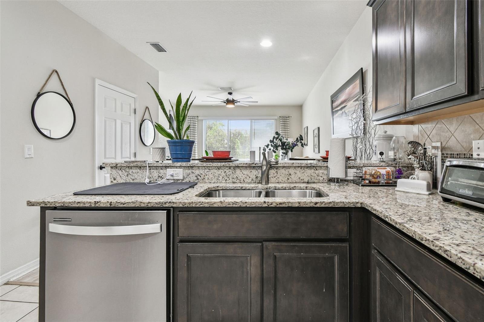 MAGNOLIA PARK NORTHEAST RESIDE - Residential