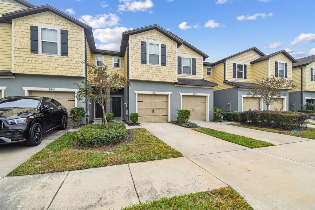 Photo of 9139 Hillcroft Drive, Riverview, FL 33578 (MLS # TB8445998)