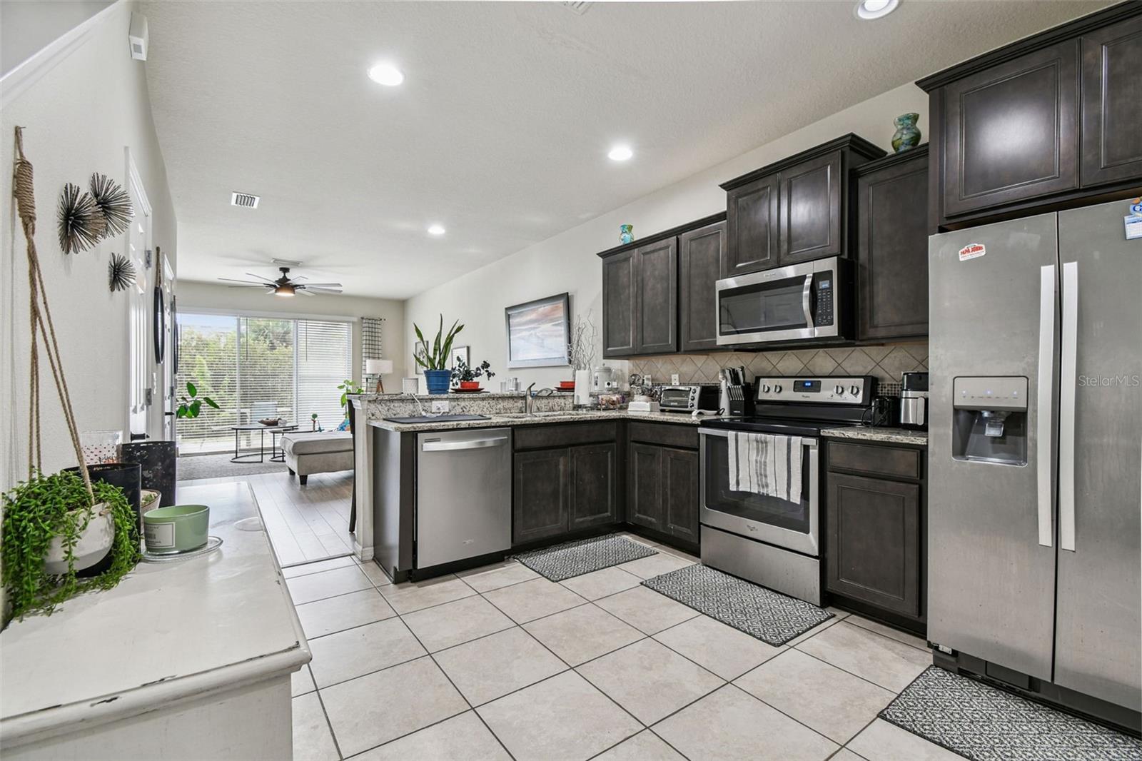 MAGNOLIA PARK NORTHEAST RESIDE - Residential