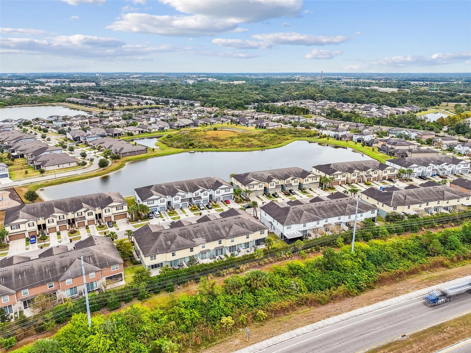 MAGNOLIA PARK NORTHEAST RESIDE - Residential