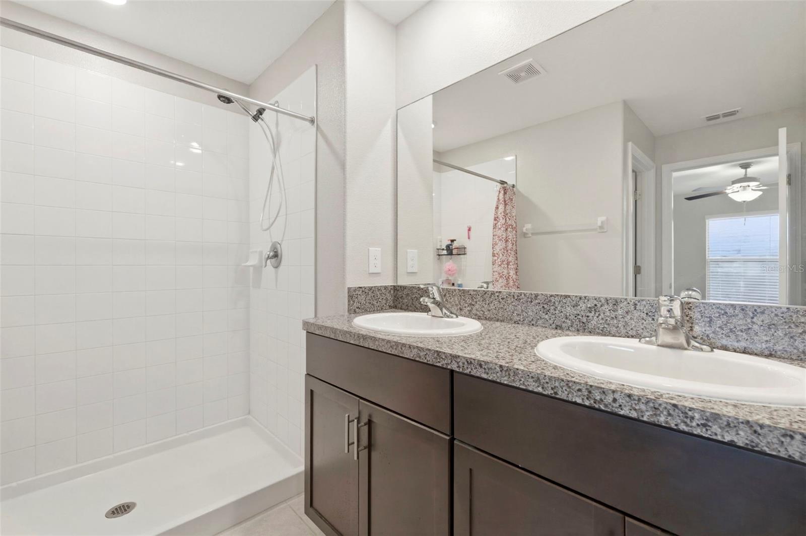 SOUTH FORK TR 5 PH 1 - Residential