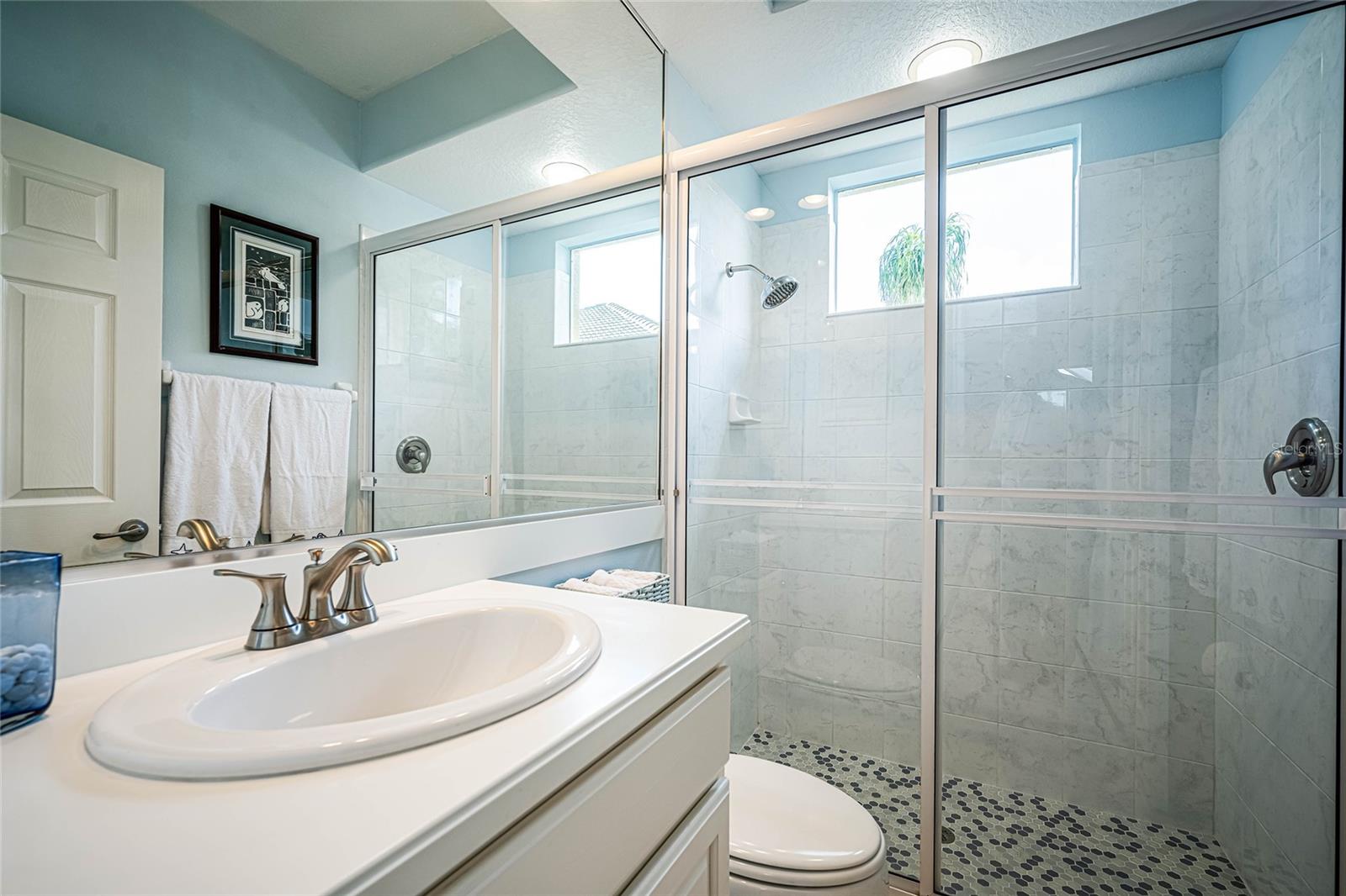 RIVENDELL THE WOODLANDS - Residential Lease