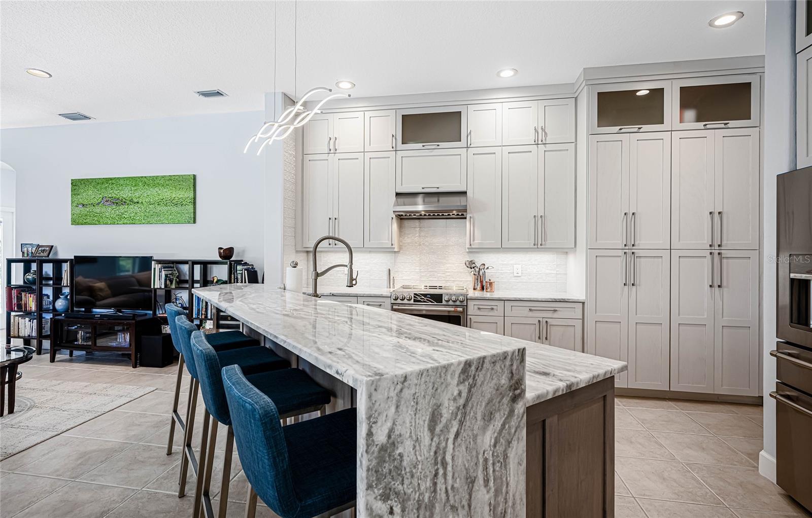 RIVENDELL THE WOODLANDS - Residential Lease