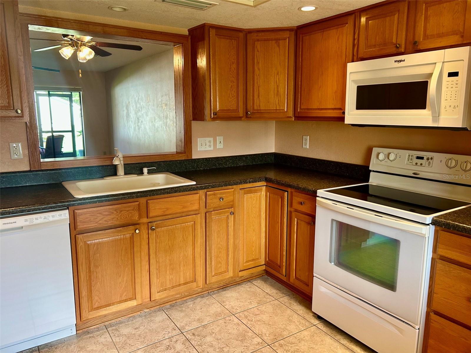 2514 ROYAL PINES CIRCLE 25D