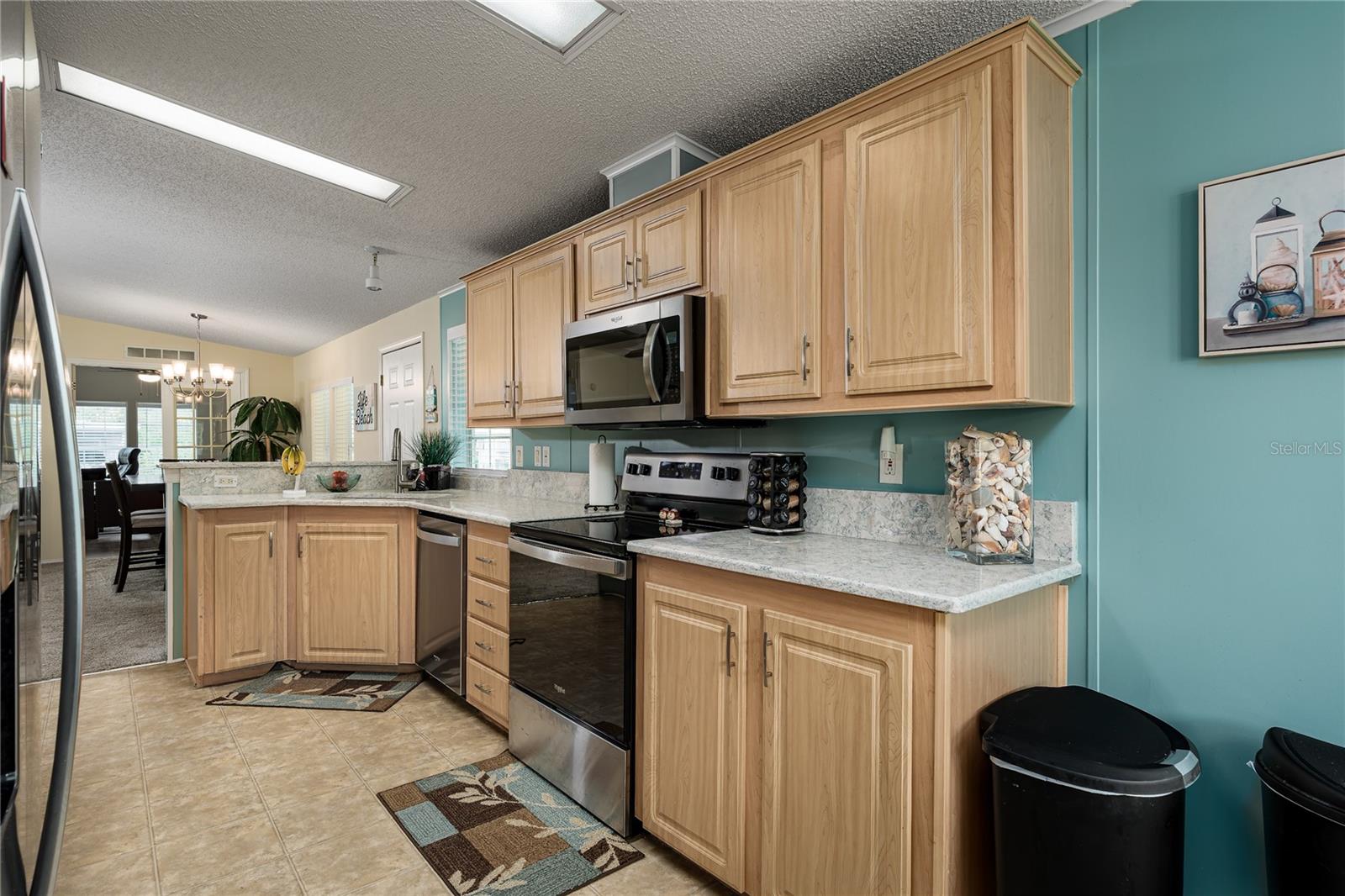 IMPERIAL LAKES ESTATES UNIT III - Residential
