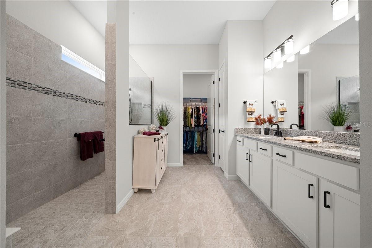 STONE CREEK BT DEL WEBB - Residential