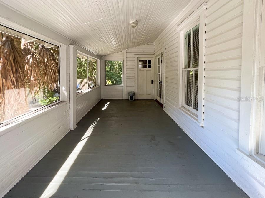 DUCK POND - Residential Lease