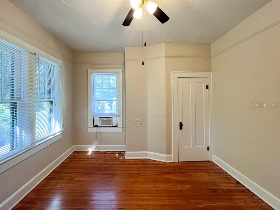 DUCK POND - Residential Lease