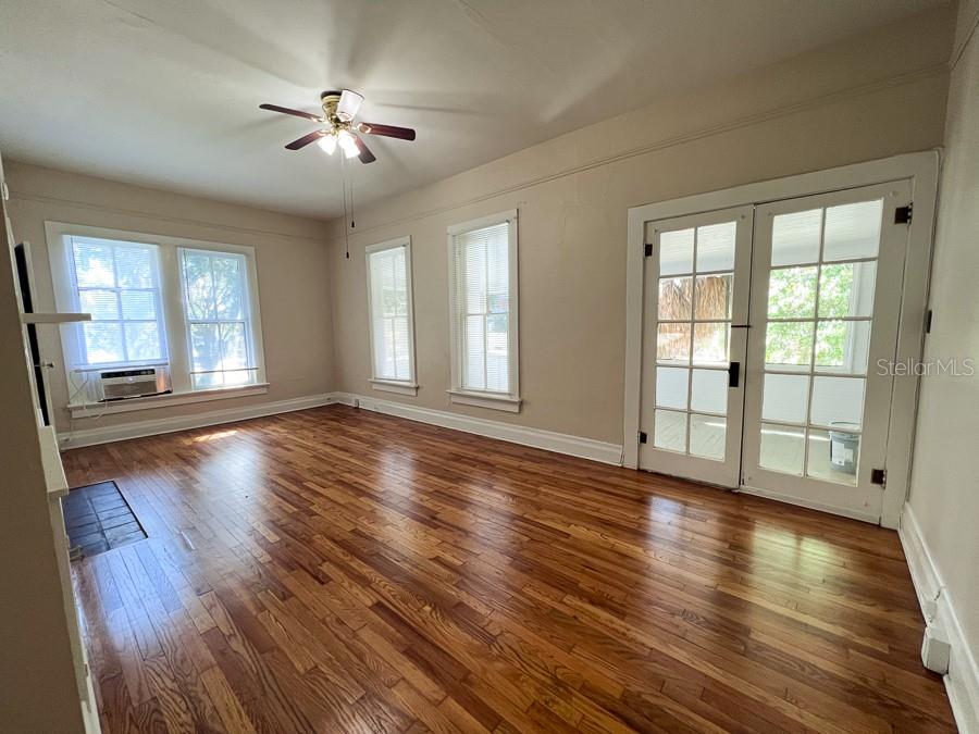 DUCK POND - Residential Lease