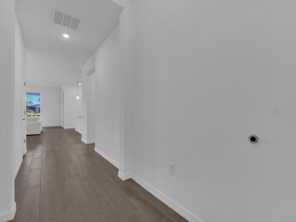 TUCKERS POINTE PH 1 - Residential