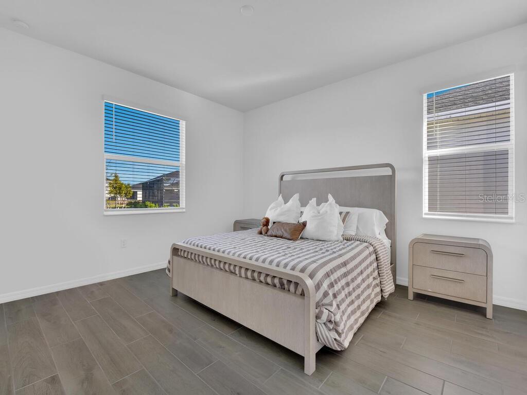 TUCKERS POINTE PH 1 - Residential