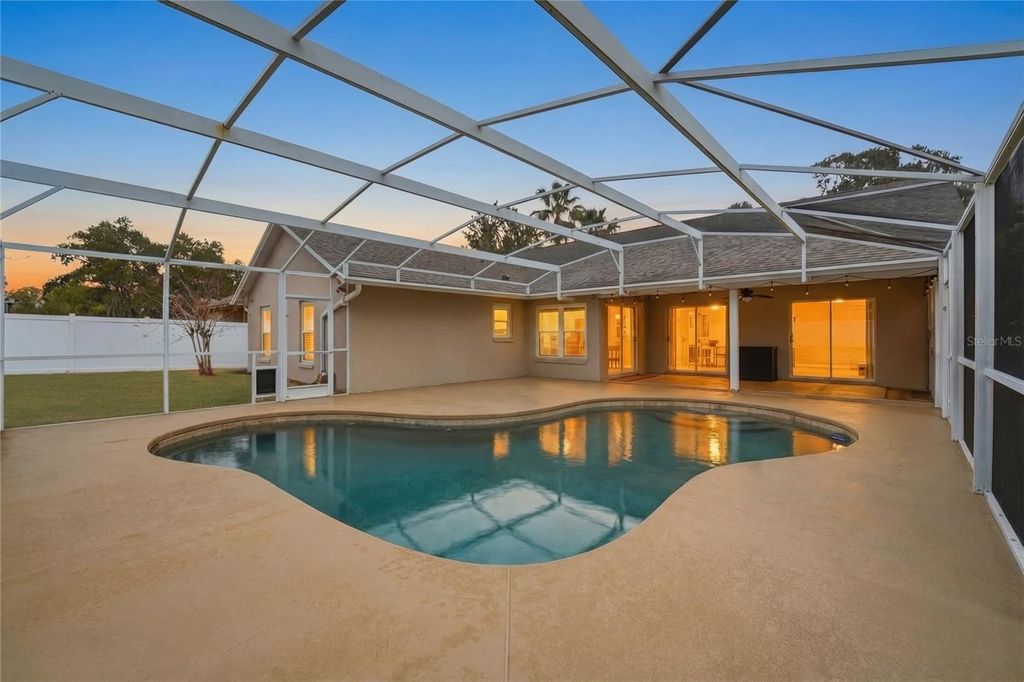 Photo of 114 Olympic Club Court, Orlando, FL 32828 (MLS # O6382294)