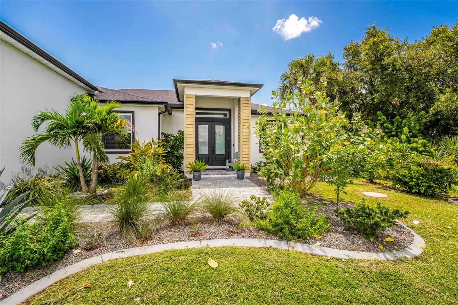 17381 ROBINSON AVENUE, PORT CHARLOTTE, FL, 33948 2 17381 ROBINSON AVENUE