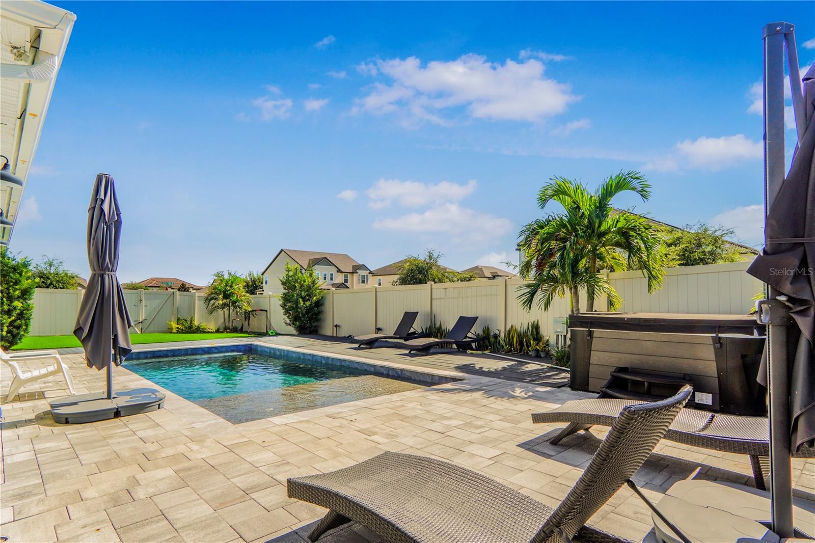 MCALLISTER LNDG PH 2 - Residential Lease