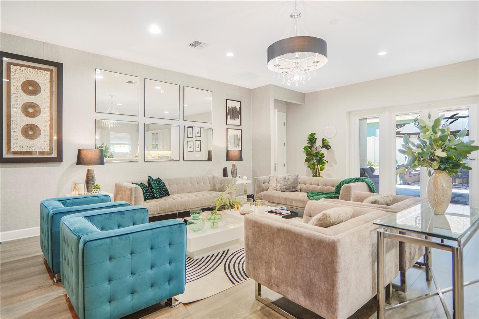 MCALLISTER LNDG PH 2 - Residential Lease