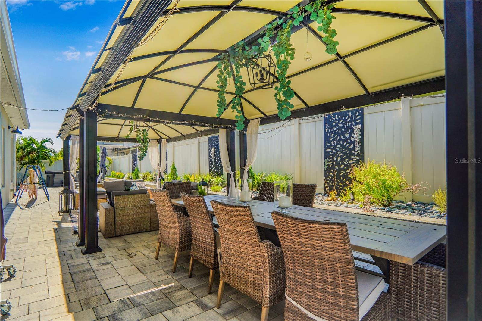 MCALLISTER LNDG PH 2 - Residential Lease