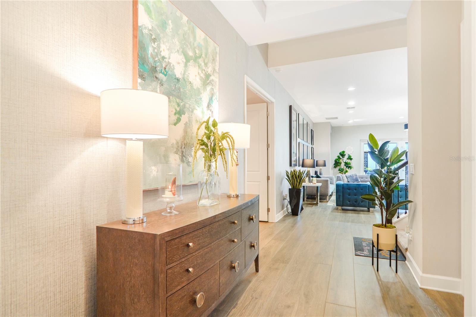 MCALLISTER LNDG PH 2 - Residential Lease