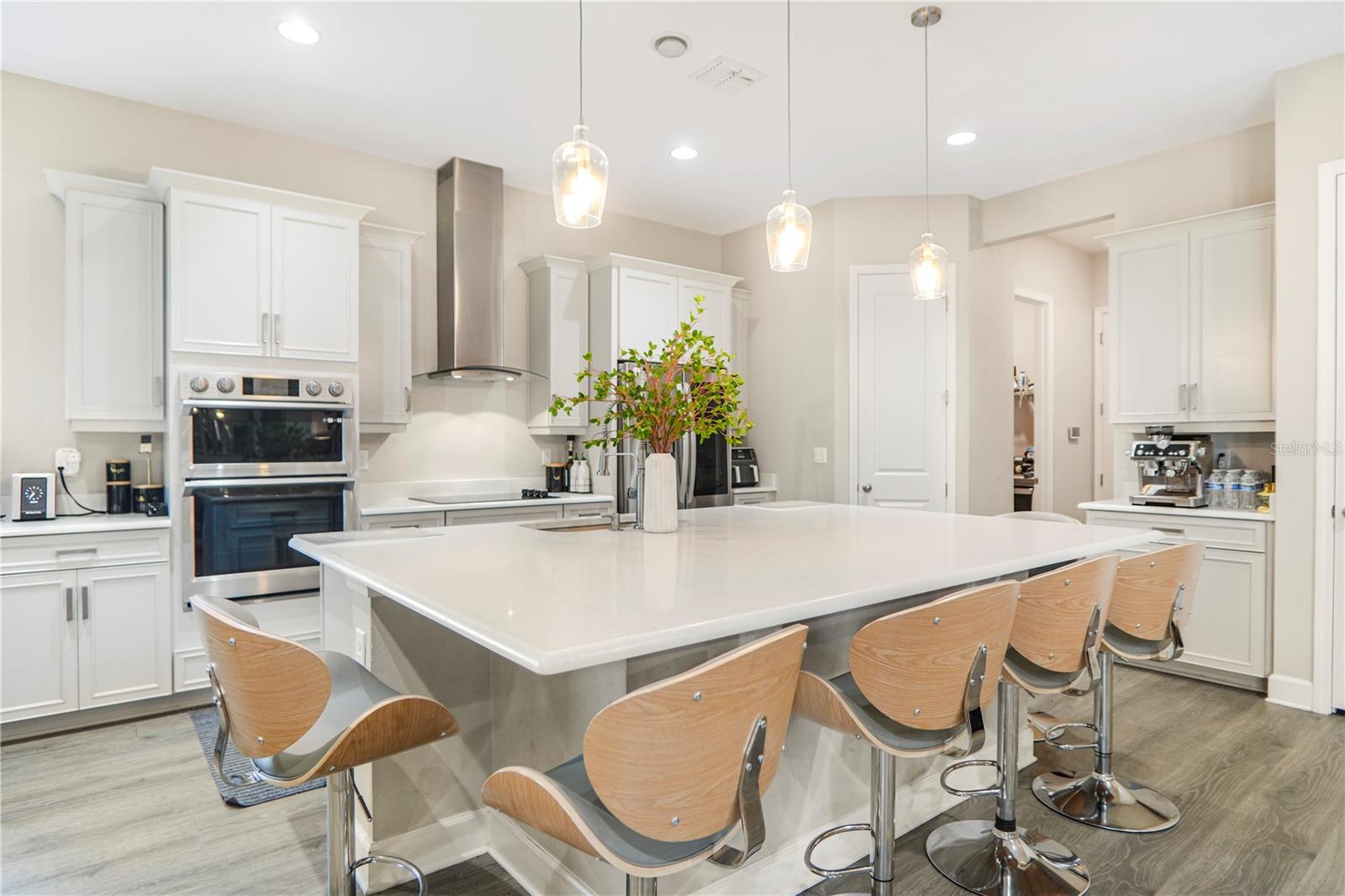 MCALLISTER LNDG PH 2 - Residential Lease