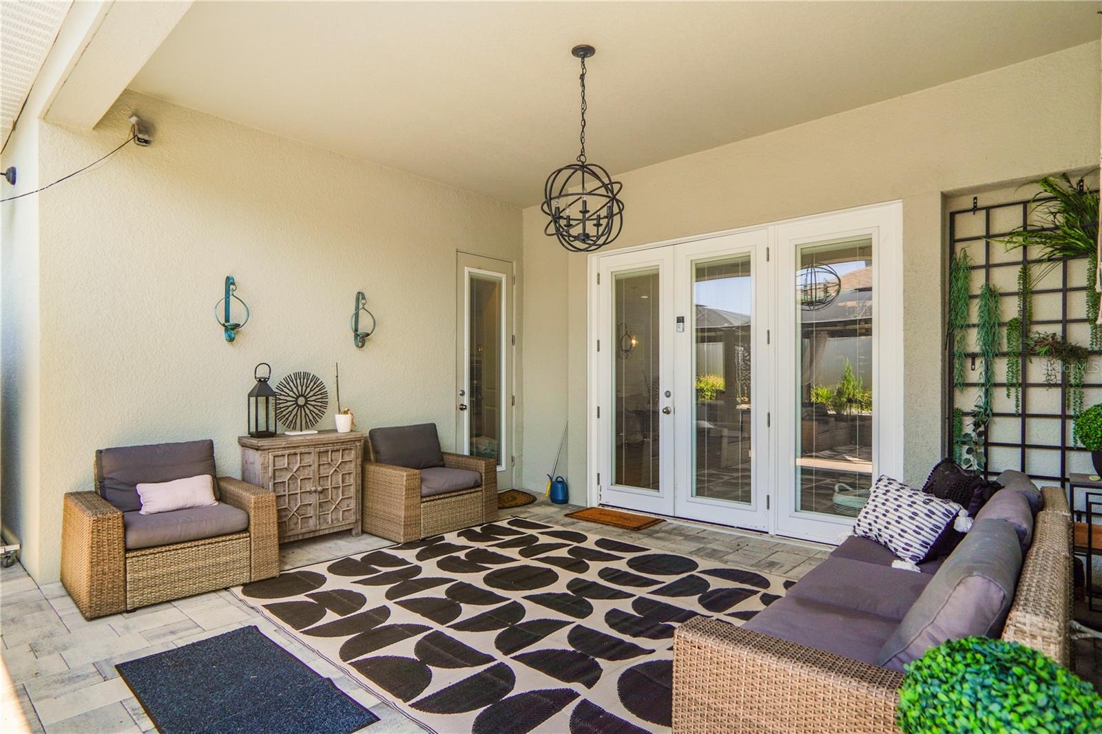 MCALLISTER LNDG PH 2 - Residential Lease