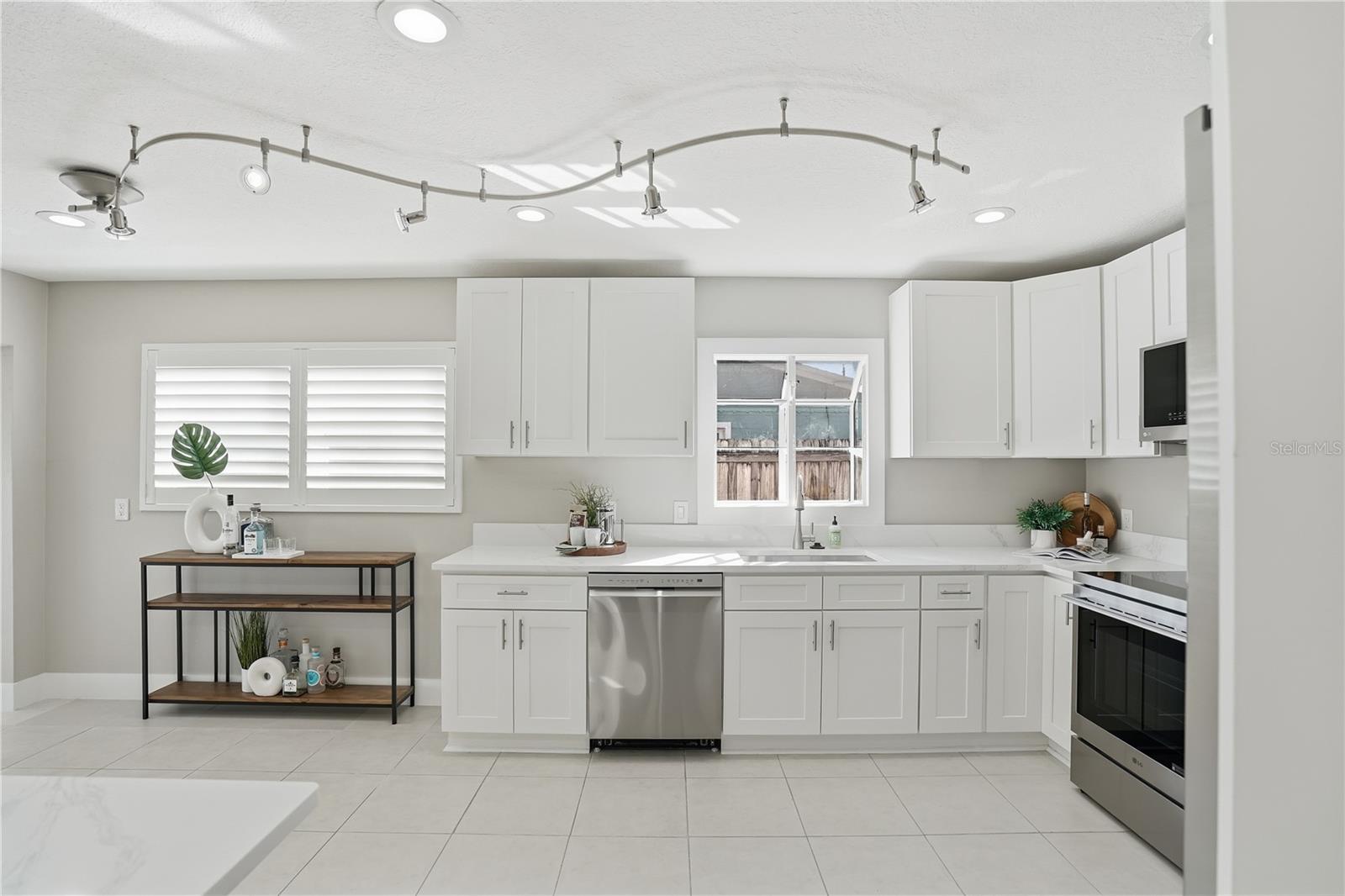 CRYSTAL ISLAND 1ST ADD - Residential