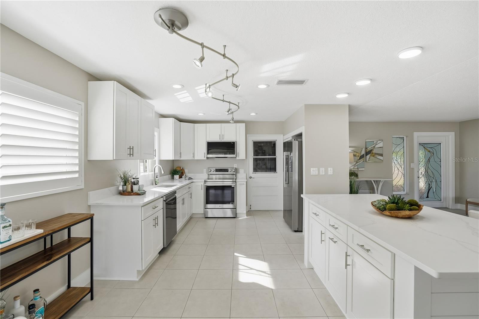 CRYSTAL ISLAND 1ST ADD - Residential