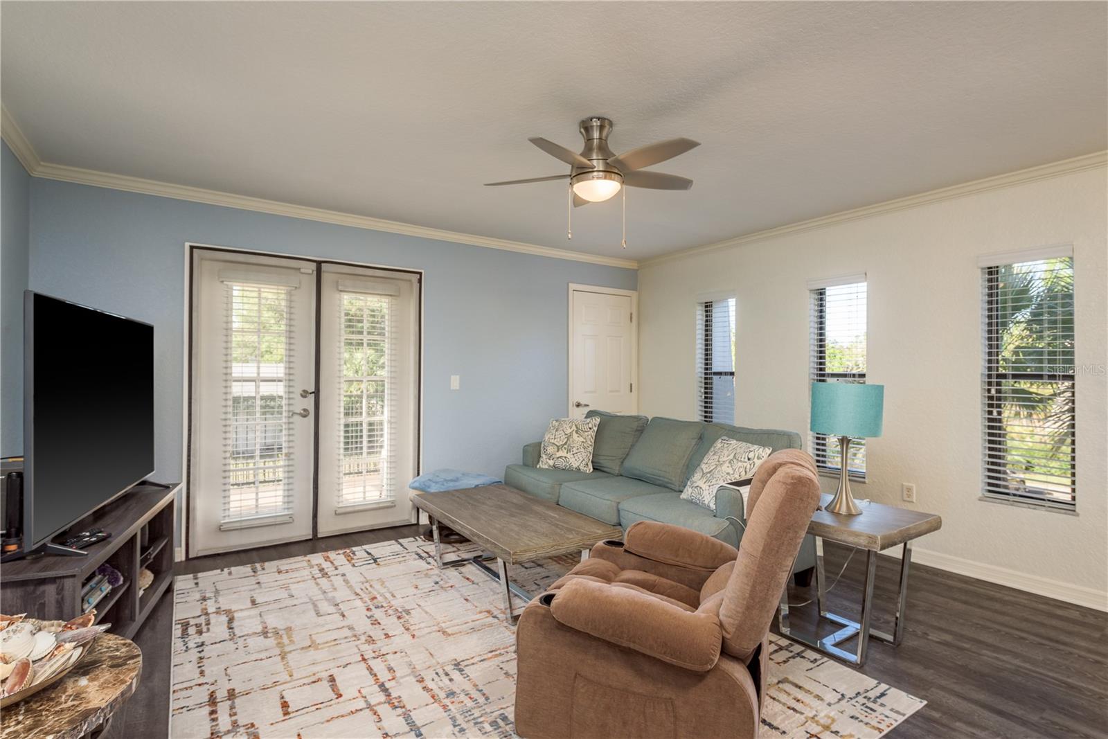 VICTORIA PALMS CONDO - Residential
